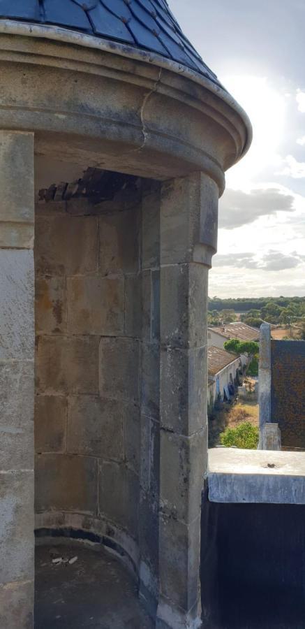Chateau De Villeneuve - Montolieu Exteriör bild
