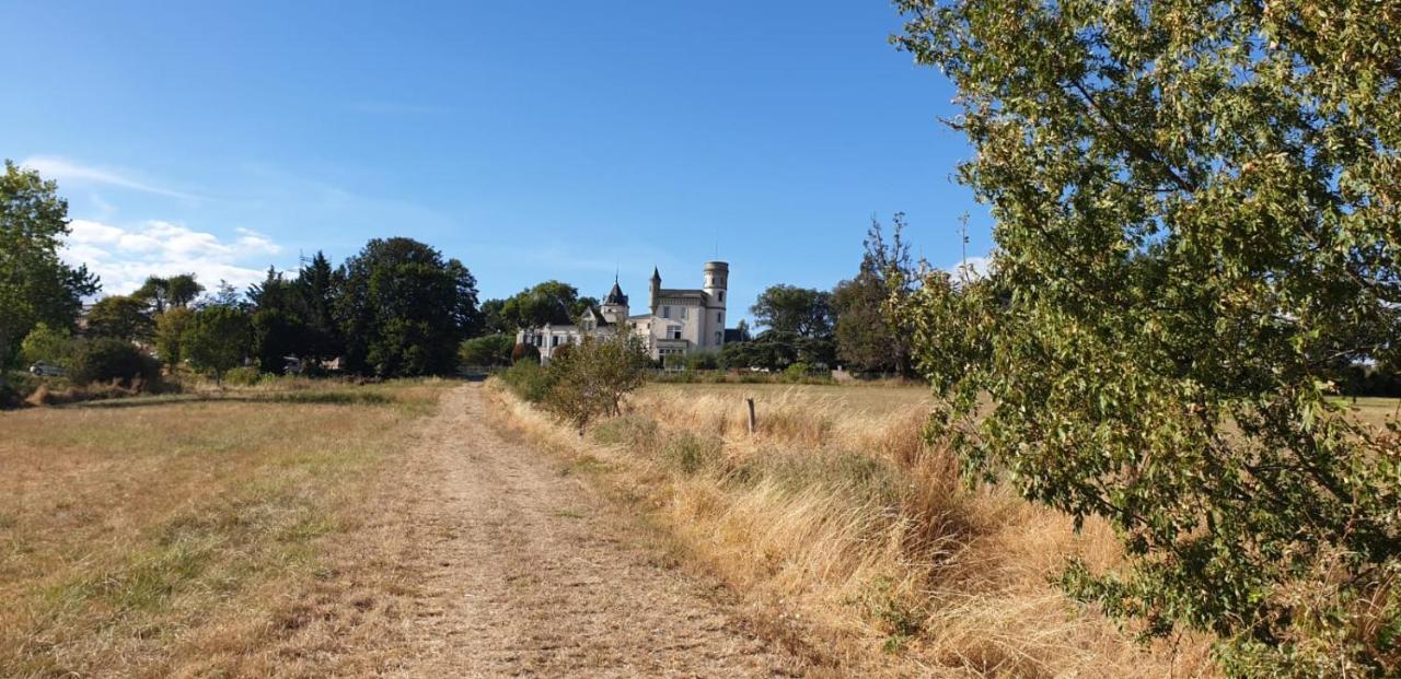Chateau De Villeneuve - Montolieu Exteriör bild
