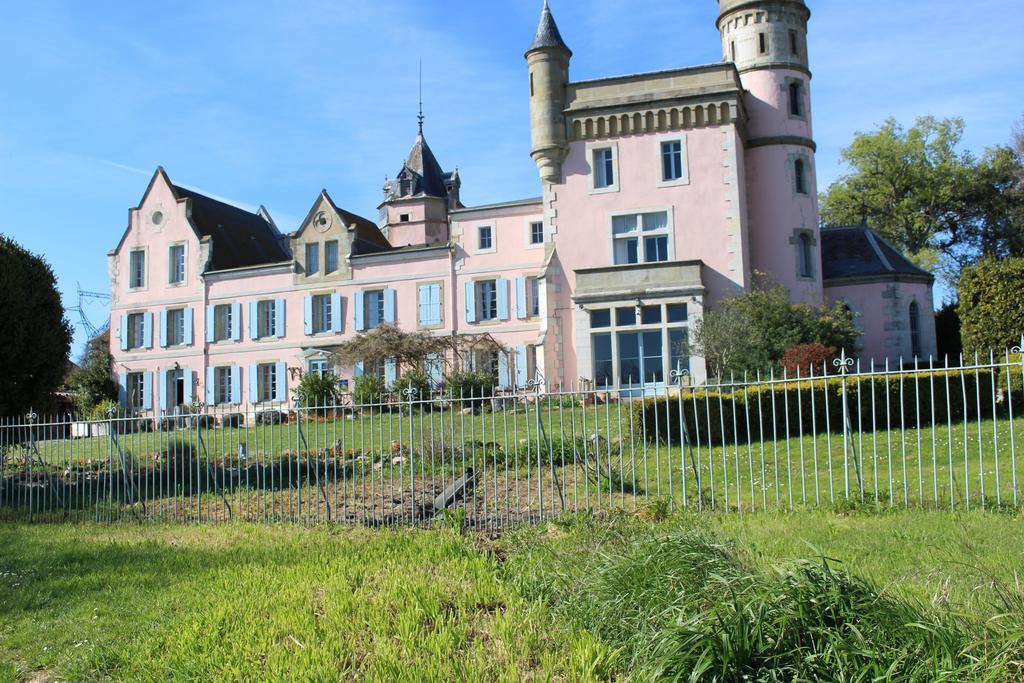 Chateau De Villeneuve - Montolieu Exteriör bild