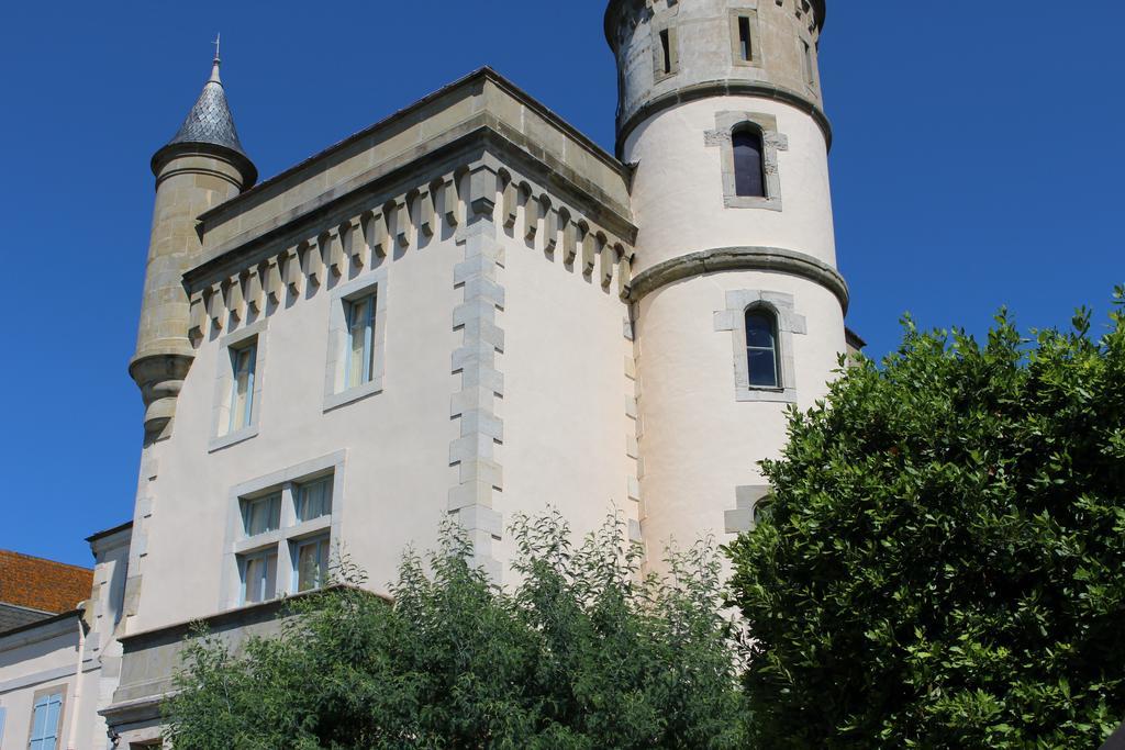 Chateau De Villeneuve - Montolieu Exteriör bild